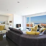 Flipwave House * Nazaré