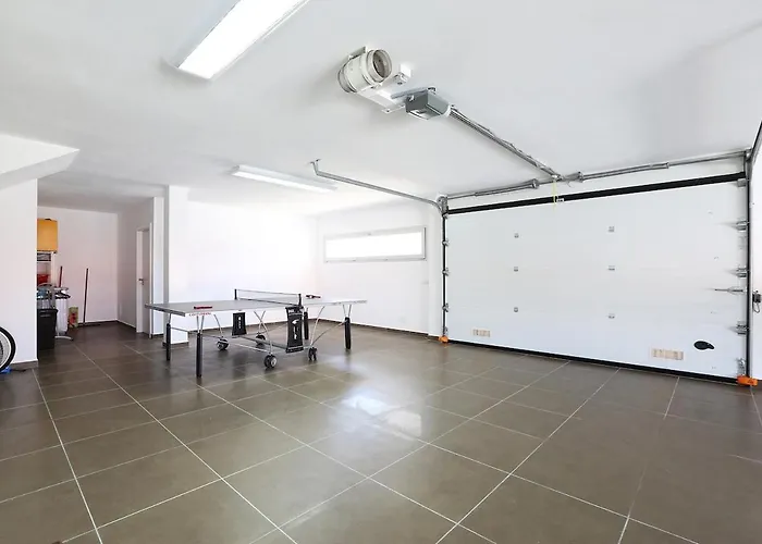 Дом отдыха Flipwave House