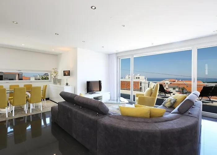 Flipwave House * Назаре